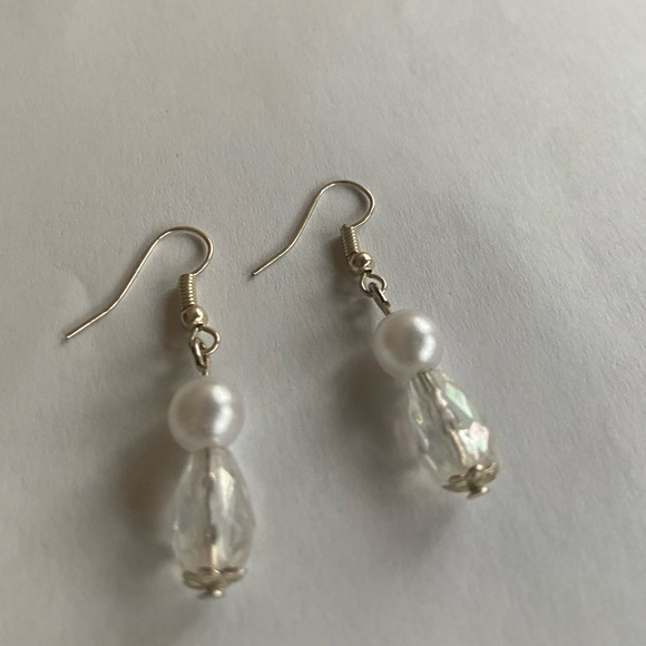 Dangle earrings - Picture 2 of 2